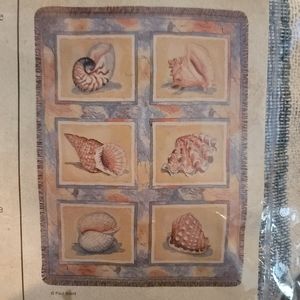 NIP Scene Weaver Seashell Woven Throw